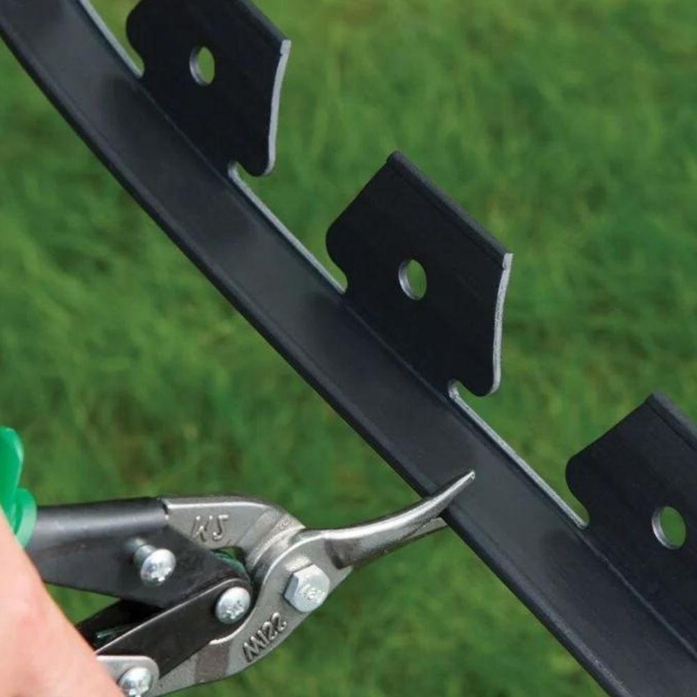 Plastic Lawn Edging - 5cm Face Height (per m): image 2